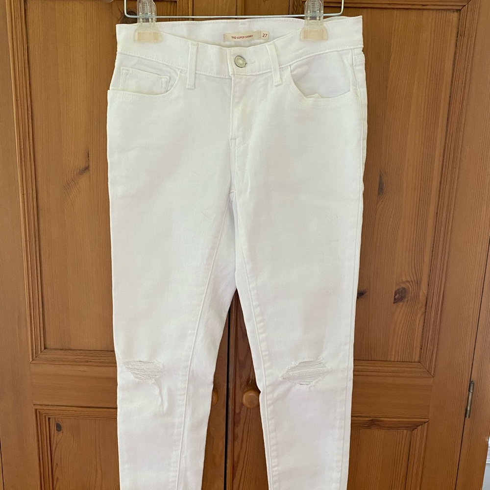 Levi’s 710 Super Skinny Jean